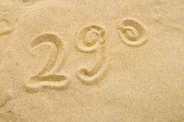 29°