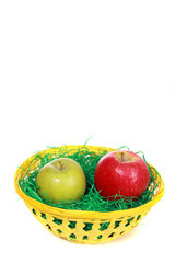 Apfel im Osternest