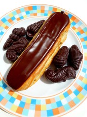 éclair au chocolat