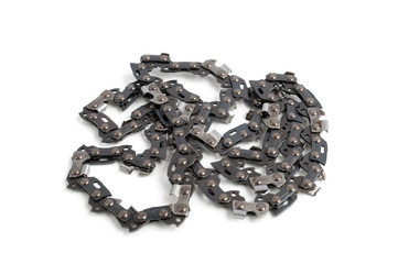 Chain for a saw