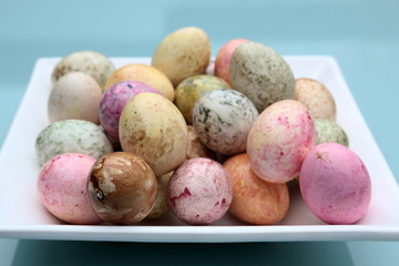 Ostern, bunte Ostereier