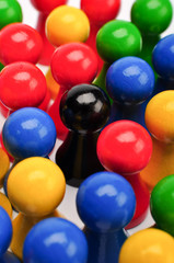 Bunte Masse von Figuren