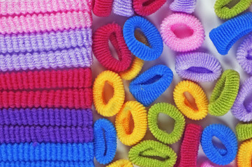 Multi-coloured children's elastic bands for hair