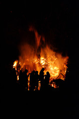 Fototapeta na wymiar Hexenfeuer - Walpurgis Night bonfire 40
