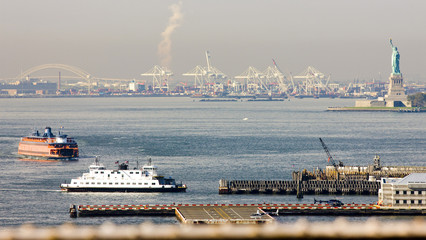 Upper New York Bay and Statue of Liberty, New York City, USA © Richard Semik
