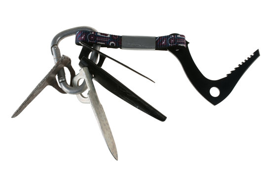 Used Knifeblades, Bugaboos and Pitons