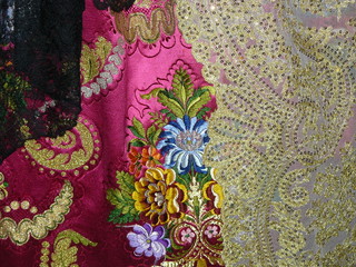 Tejido para traje regional de valenciana.