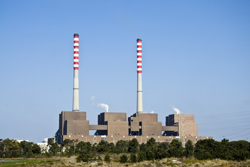 Fototapeta na wymiar Central termoeléctrica de Sines
