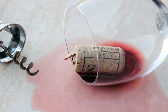 bicchiere - tappo - vino - cavatappi