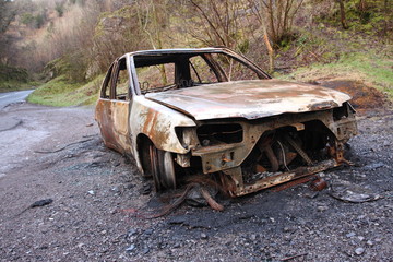 Obraz na płótnie Canvas Burnt out car wreck