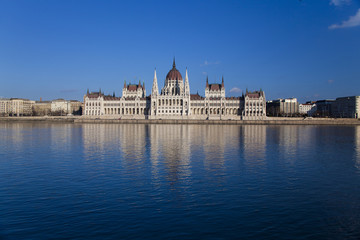 Obraz premium Budapest, Hungaryan Parliament, Hungary