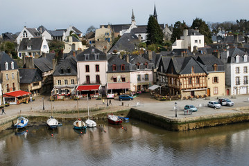 Fototapeta na wymiar Mały port z Carnac