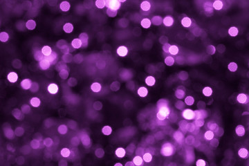 Lichtpunkte in lila