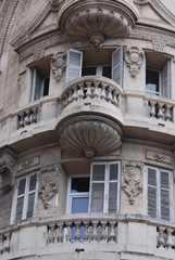 façade de caractere