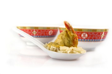 prawns with curry and coconut milk