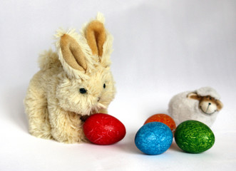 hase, schaf und ostereier