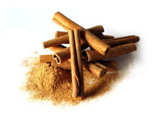 Bâton et poudre de cannelle
