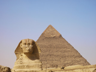 Pyramide und Sphinx in Ägypten