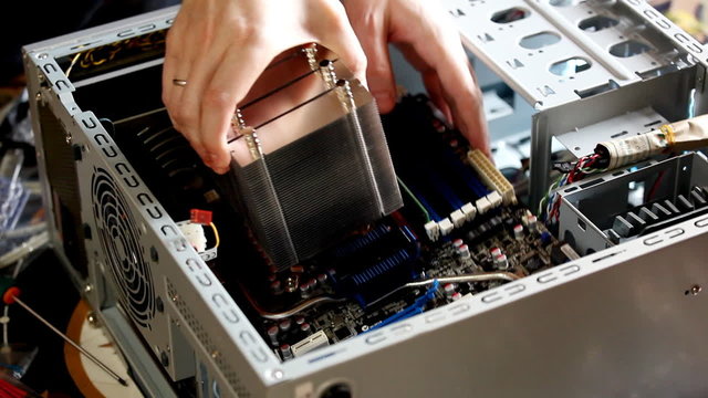 Assembly computer - install main board in case