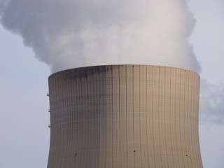 Atomkraftwerk Isar bei Landshut / Bayern