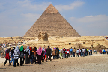 Schlange vor der Sphinx