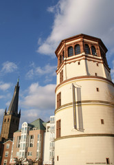 Fototapeta na wymiar Dusseldorf Zdjęcia stare miasto architecktur