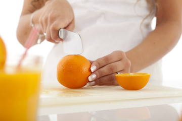 Orangen schneiden