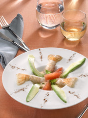 cocktail de scampi aux avocats et pamplemousse