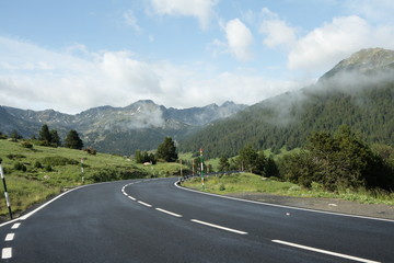 Route,Cirque des Pessons,Andorre