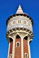 Fototapeta na wymiar Torre 1