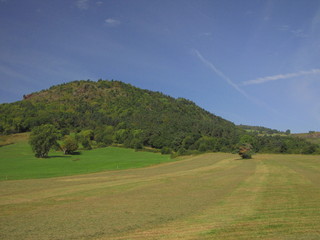 Naklejka premium Parc Naturel des Volcans, Massif central ; Mont Dore