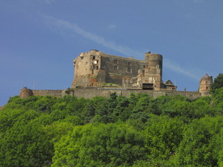 Fototapeta na wymiar Castle Rock Murol, Masyw Centralny, Mont Dore