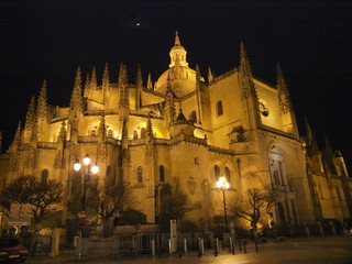 Catedral de Segovia por la noche