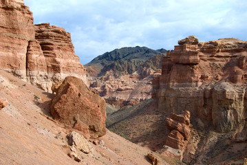 Fototapeta premium Login to Charyn Canyon. Kazakhstan.