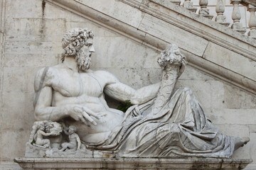 Fototapeta na wymiar Statue in Capidoglio Square, Rome