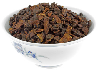 bol chicorée en coques, fond blanc