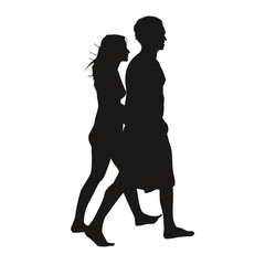 Silhouette couple en ballade