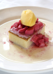 Rhubarb Sponge Cake