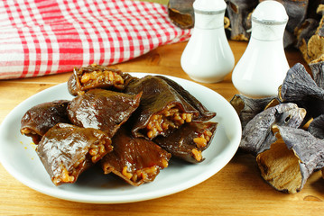 Dried aubergine