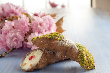 cannoli sicily ricotta dessert