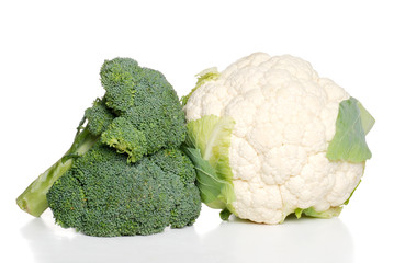 isolated cauliflower and broccoli