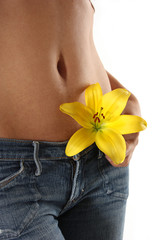 Bauch mit Blume