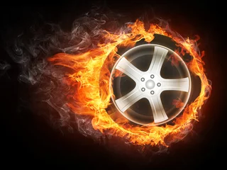 Cercles muraux Flamme Roue de voiture en flammes