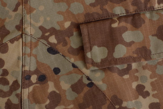 camouflage uniform pocket