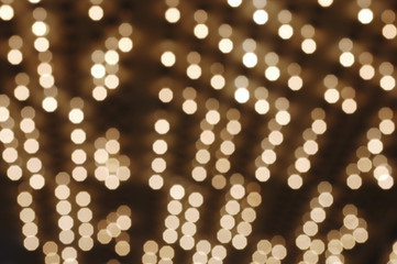 Unscharfe Beleuchtung an einem Riesenrad