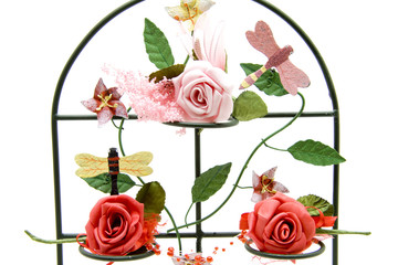 Kerzenständer mit Rosen