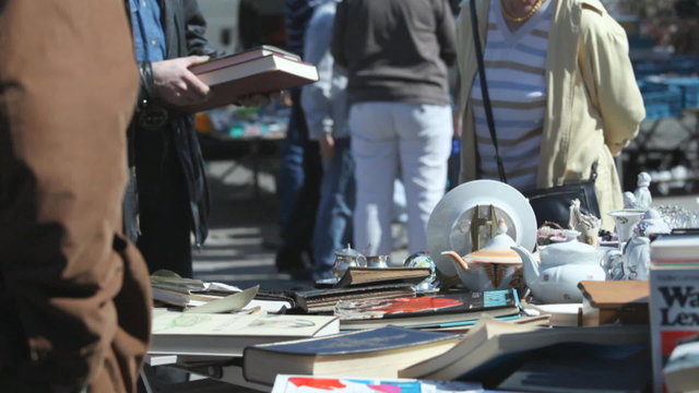 B&uuml;cher auf dem Flohmarkt