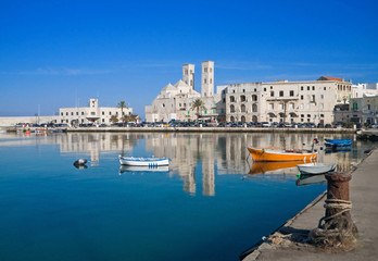 Fototapeta na wymiar Krajobraz Molfetta Seaport. Apulia.