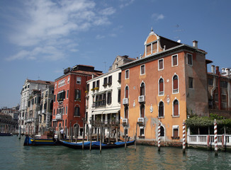 Fototapeta na wymiar Palaces along Grand Canal, Venice