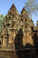 Fototapeta na wymiar Widok wież Prasat Kravan świątyni w Angkor